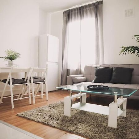 3 Bed Flat With Balcony Central ロンドン エクステリア 写真